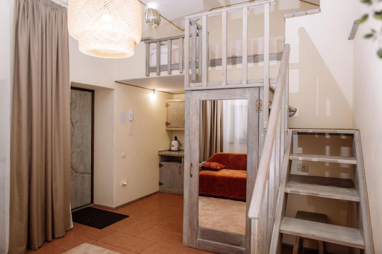 Hotel Veselyj Zajets à Pirnove Extérieur photo