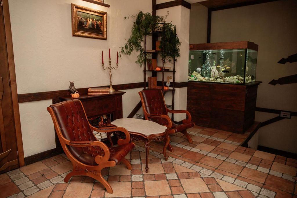 Hotel Veselyj Zajets à Pirnove Extérieur photo
